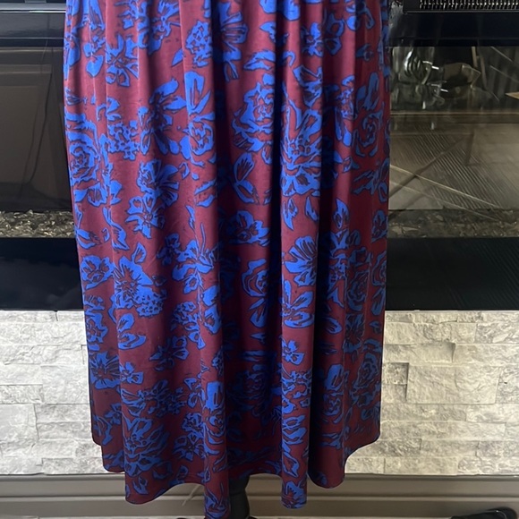 Modcloth Mock Neck Sleeveless Blue and Red  Dress size Medium - Picture 5 of 12